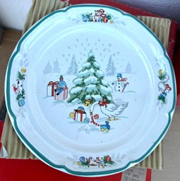 Lovely Vintage Christmas Salad Plates