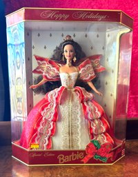 1997 Happy Holiday Special Edition BARBIE (NIB)