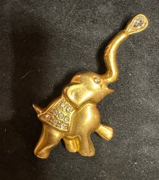 Vintage Elephant Gold Pin With Rhinestones