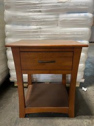 Office/lobby End Table