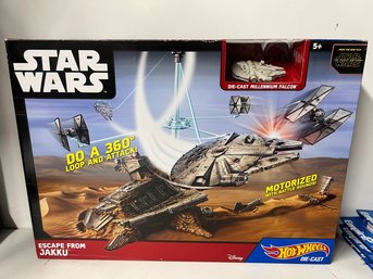 Star Wars 'escape From Jakku' Hot Wheels Set