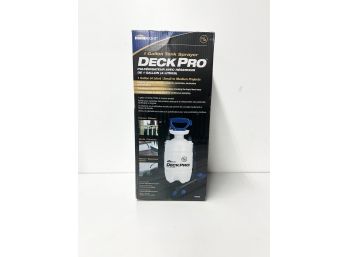 HomeRight 1 Gallon Deck-Pro Tank Sprayer