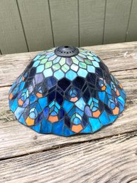 Beautiful Tiffany Style Peacock  Feather Stain Glass Lamp Shade