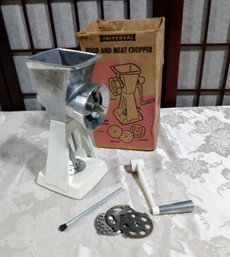 Vintage Universal Tab-L-Top Manual Meat/Food Grinder #1603 3 Blades, Manual, Box