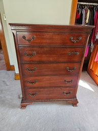 Cherry Wood Chest Of Drawers By Drexel - 5 Drawers, 35x21x48H