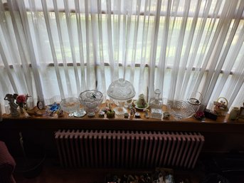 Wonderful Window Sill Lot Of Decorative Items, Cut Glass, Lamp, Clock Statues - GREAT!