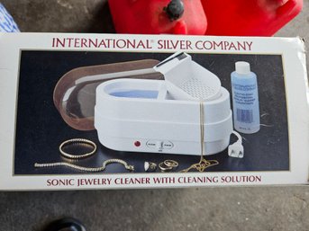 Silver Jewelry Cleaner