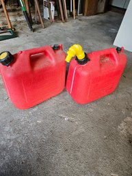 Pair Of 2 Gallon Gas Containers (2 Pieces)