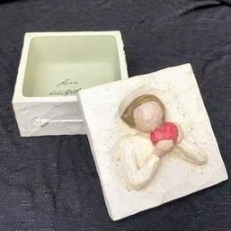 2003  Willow Tree #26601 From The Heart Keepsake Box Trinket Box Jewelry Gift