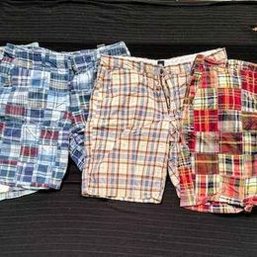 4 Pairs Men's Casual Shorts Size 38 Old Navy, Gap, Sonoma