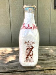 Antique MOUNTAIN DAIRY Bottle- Great Graphics