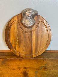 Eagle Head Round Cutting Board