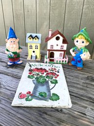 Skate Welcome Sign, Garden Statues And Birdhouses