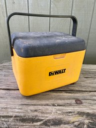 DEWALT Cooler