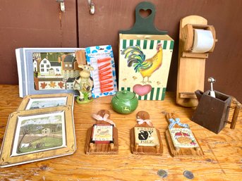 Country Kitchen Decor Lot