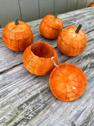 Set Of 4 Small Wicker Pumpkin Baskets With Lids