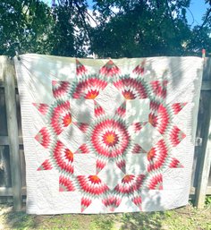 1940s Starburst Stitched Quilt- AMAZING