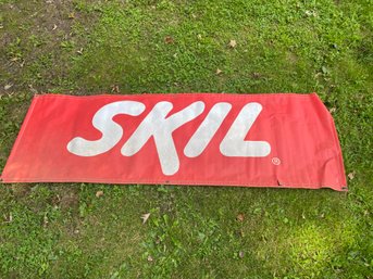 SKIL Banner With Grommets