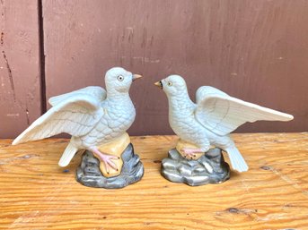 Vintage Porcelain Pair Of Doves