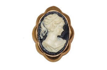 Vintage Cameo Brooch/Pendant