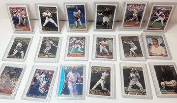 Lot Of 18 Baseball Cards