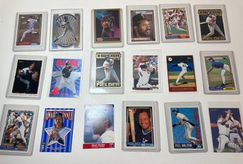 Lot Of 18 Baseball Cards