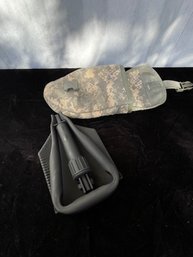 Military Entrenching Tool And Bag Set