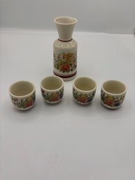 1980s 5 Piece Vintage Sato Japanese Saki Bottle And 4 Cups