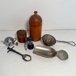 Lot Of Tiny Kitchen Tools