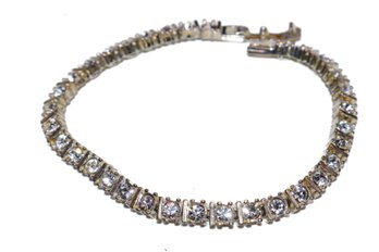 Gorgeous Tennis Bracelet With Sparkly Rhinestones