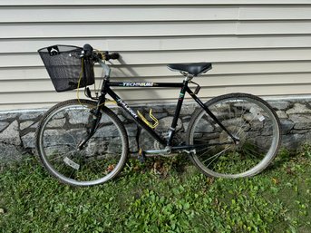 Raleigh Technium Bike With Basket