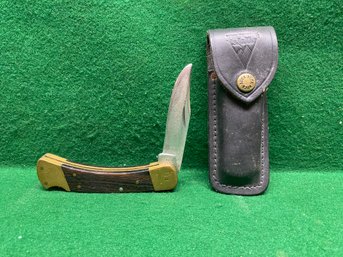 Vintage Buck 199 Folding Lock Blade Knife In Original Black Leather Belt Sheath. Made In U.S.A. Yes Shipping.