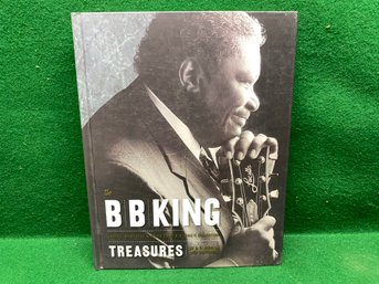 B. B. King. B.B. King Treasures. Photos, Momentos, & Music From B.B. King's Collection. 160 Page ILL HC Book.