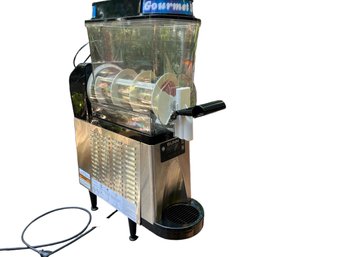 Commercial Grade Gourmet Ice Machine By Bunn