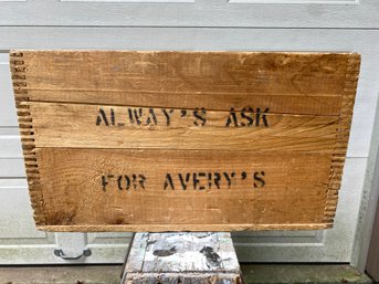 Vintage Always Ask For Avery's Wood Soda Crate Box. Finger Jointed And Double Sided Lettering.