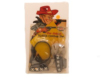 Vintage Pre- School Kiddie Cowboy Set Guns In Original Packing