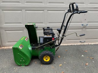 John Deere TRS 22 Snowblower. Needs Tune-up. No Shipping.