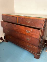 (B14) 1800s 5-Drawer Dresser