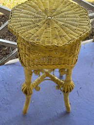 Octagonal Catskill Porch Wicker Side Table / Plant Stand