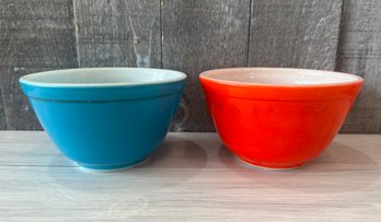 Pyrex Red And Blue Bowls