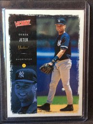 2000 Upper Deck Victory Derek Jeter - M