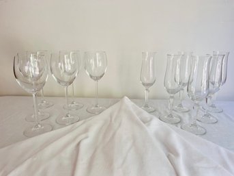 Glass Lot - 6 Champagne & 6 Wine Glasses - R