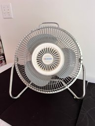 Working Floor Fan