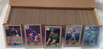 1987 Topps Baseball Complete Set - McGwire - Jackson - Canseco - Bonds Rookies - M