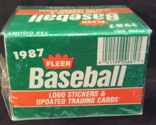 1987 Fleer Baseball Traded Set Factory Sealed - M