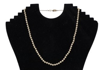 Vintage Faux Pearl Necklace