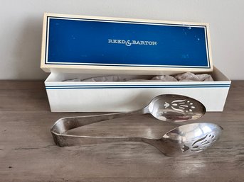 Reed & Barton Palace Silver-plate Pierced Spoon Tongs - S3