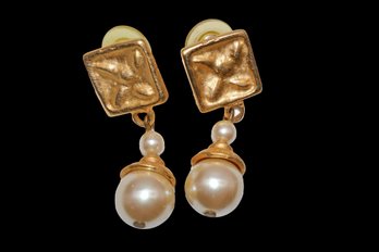 Vintage Marcy Feld Faux Pearls Earrings Signed