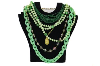 I Love Green! 6 Vintage Necklaces!