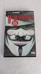 V For Vendetta Trade Paperback TPB DC Vertigo Comics Alan Moore David Lloyd